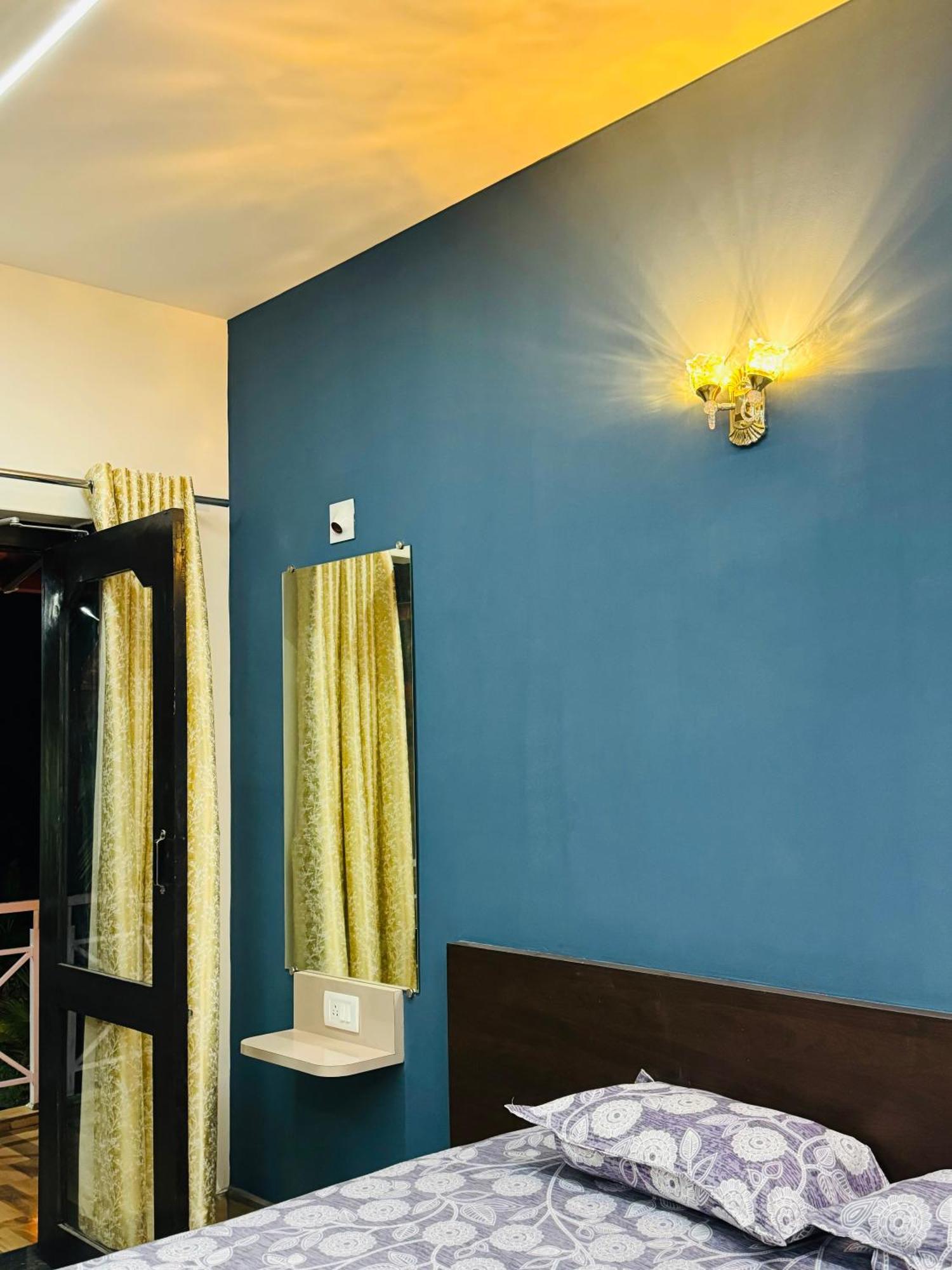 The Glasswater By The Backwater Homestay Kalyānpur Exterior photo