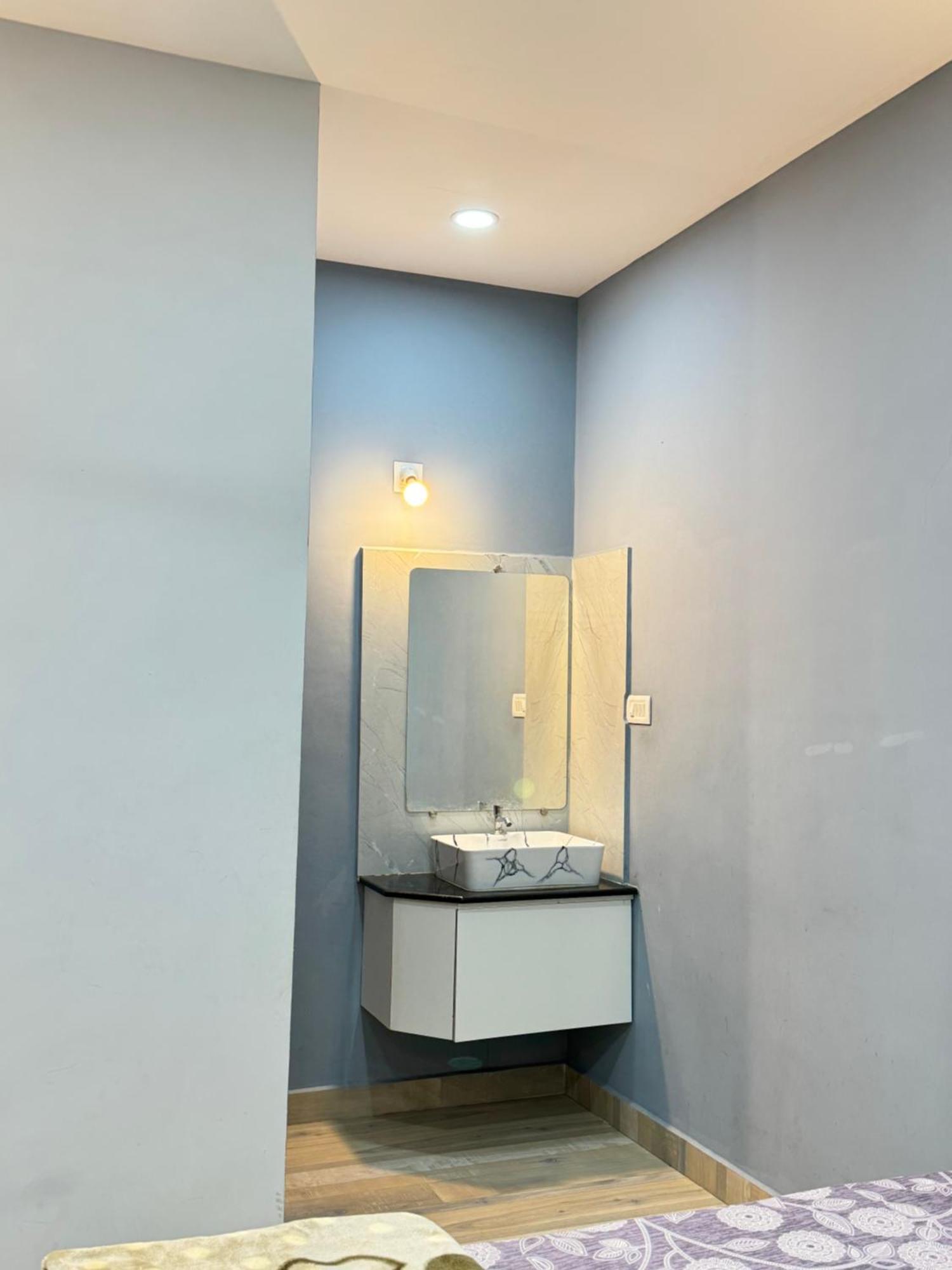 The Glasswater By The Backwater Homestay Kalyānpur Exterior photo