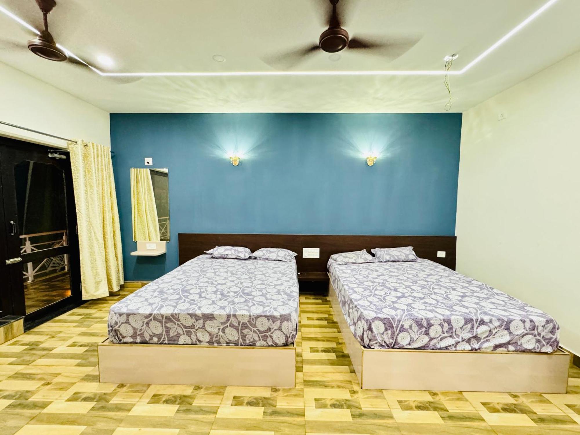The Glasswater By The Backwater Homestay Kalyānpur Exterior photo