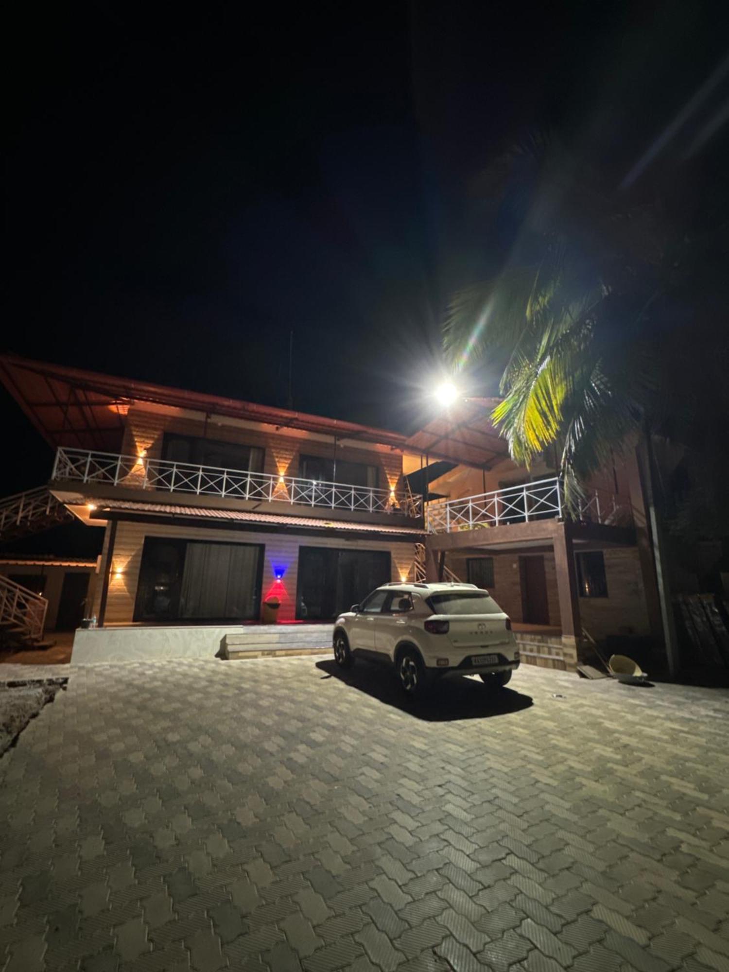The Glasswater By The Backwater Homestay Kalyānpur Exterior photo